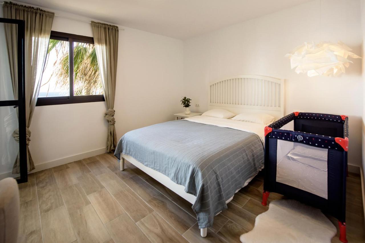 מיחאס Fantastic Sea View Apartament Dona Lola מראה חיצוני תמונה